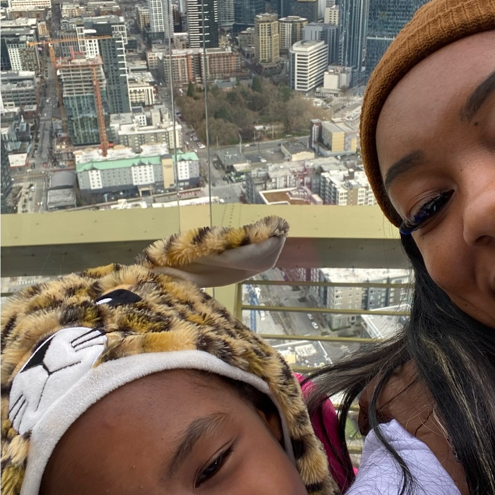 Heyyyyy - Picture 9 of 10